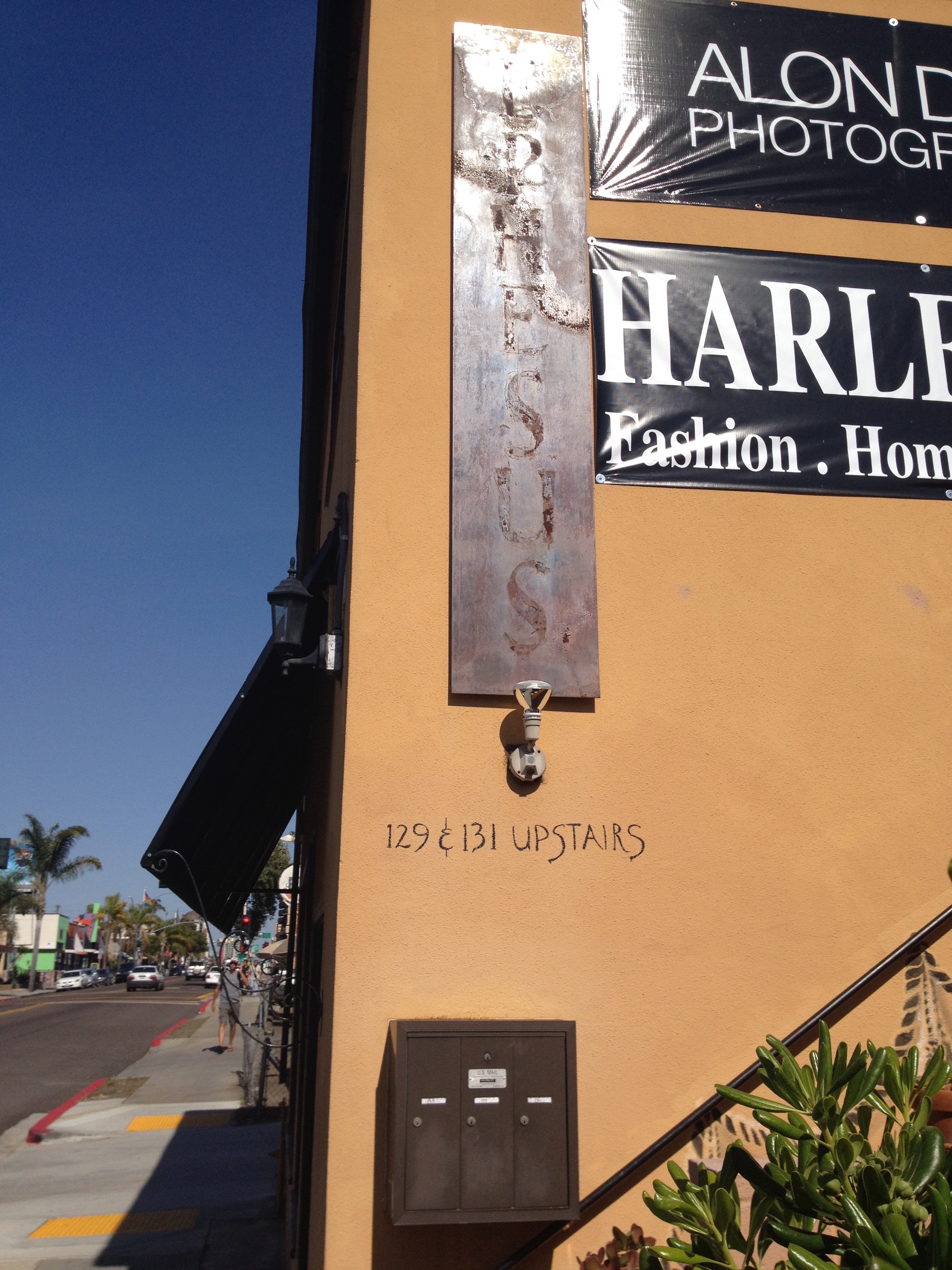 Dimensional Lettering HTS Signs System