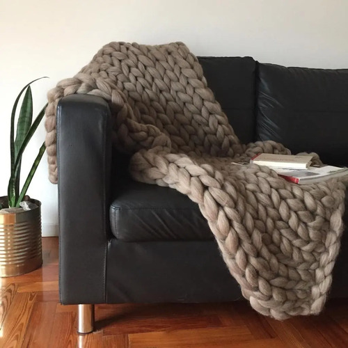 Liquidación!!! Manta Xxl Nórdica Sillon Pie De Cama $ 2.800 En Pilar - Buenos Aires | Mebuscar Argentina