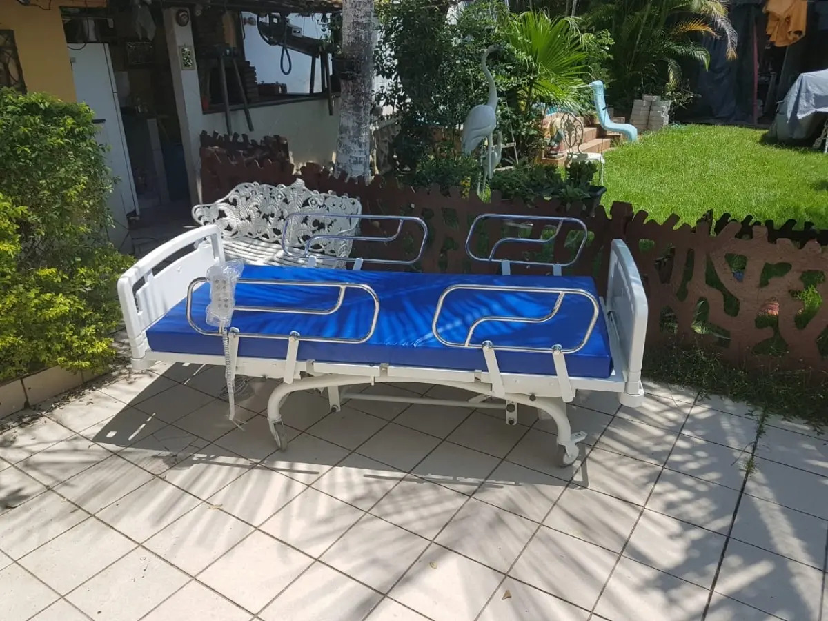 Cama Hospitalar Eletrica Com Elevação De Leito + Colchão Mercado Livre