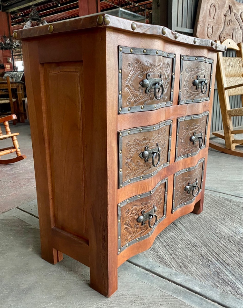 Comoda Cajonera De Madera Cedro Encino Y Piel Estilo Antiguo MercadoLibre