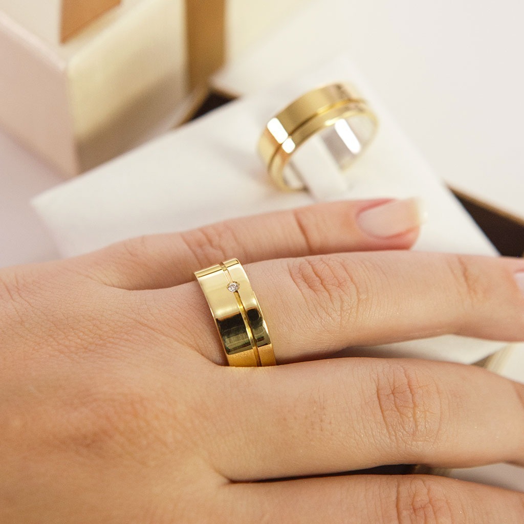 Par Aliança 8mm Prata 925 Revestida Dentro E Fora Em Ouro