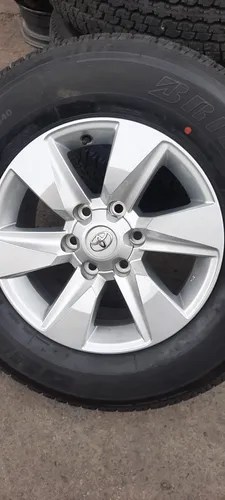 Vendo Los 4 Rines 17 Originales De Toyota Nuevos | Envío gratis