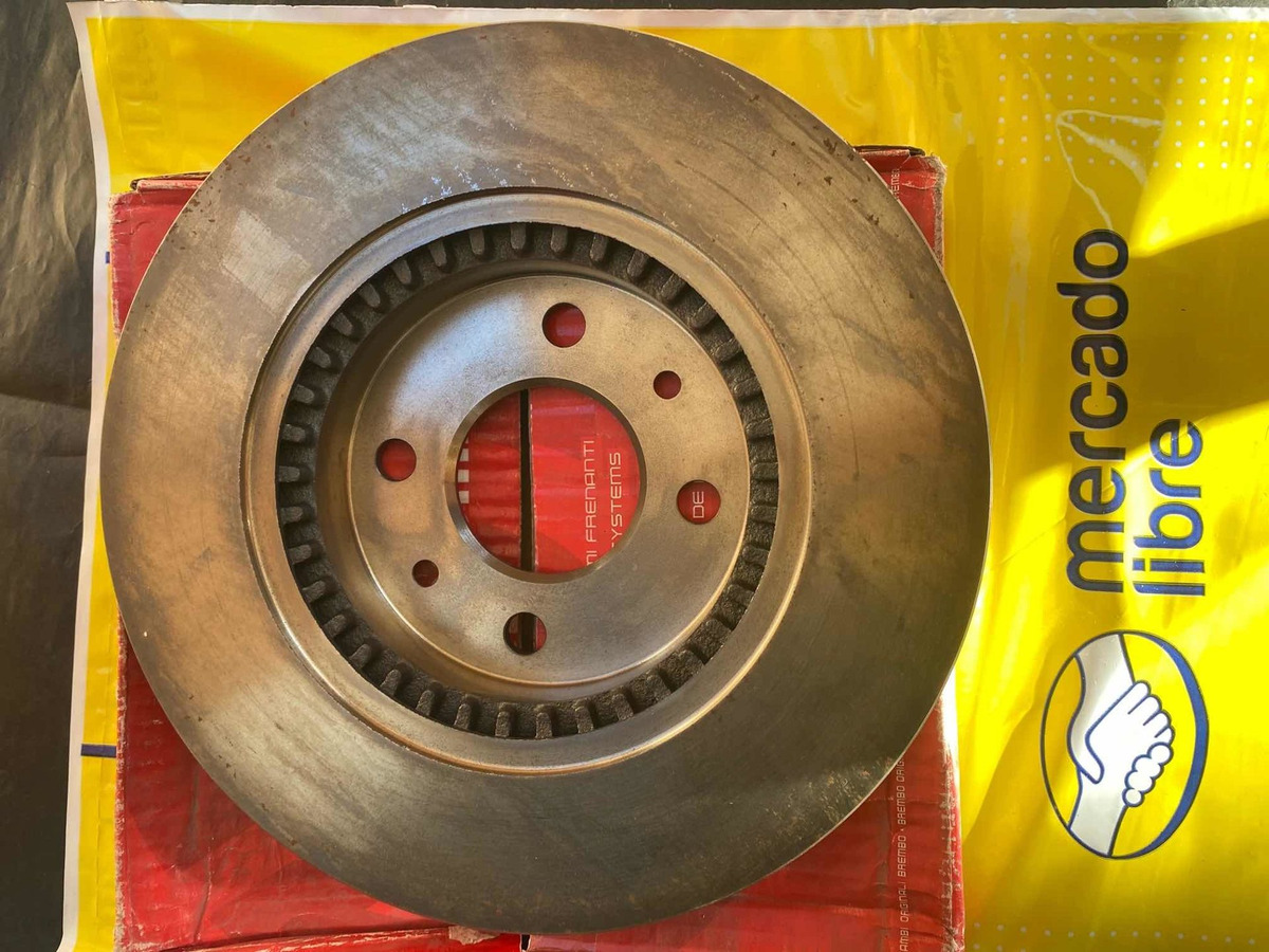 Disco De Freno Delantero Renault Clio 200320042005 Brembo Envío gratis