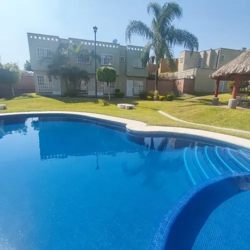Casa Con Alberca En Temixco Morelos, Campo Verde MercadoLibre