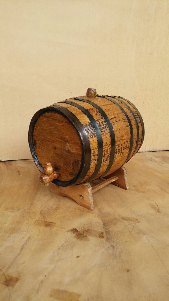 Comprar cubas de vino usadas. Web las barricas de roble de 1,5/3/5/10 litros en el soporte están. Barrica De Roble Blanco 5 Litros Para Añejar Mercado Libre