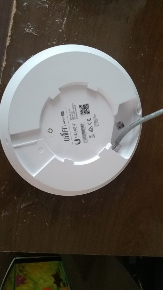 Access Point Indoor Ubiquiti Networks Unifi M/n Uap Aclr Mercado Livre