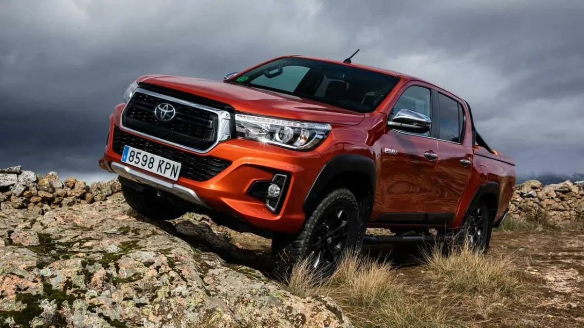 Toyota Hilux Sr 4x4 Diesel 2021. Financiacion Bancaria