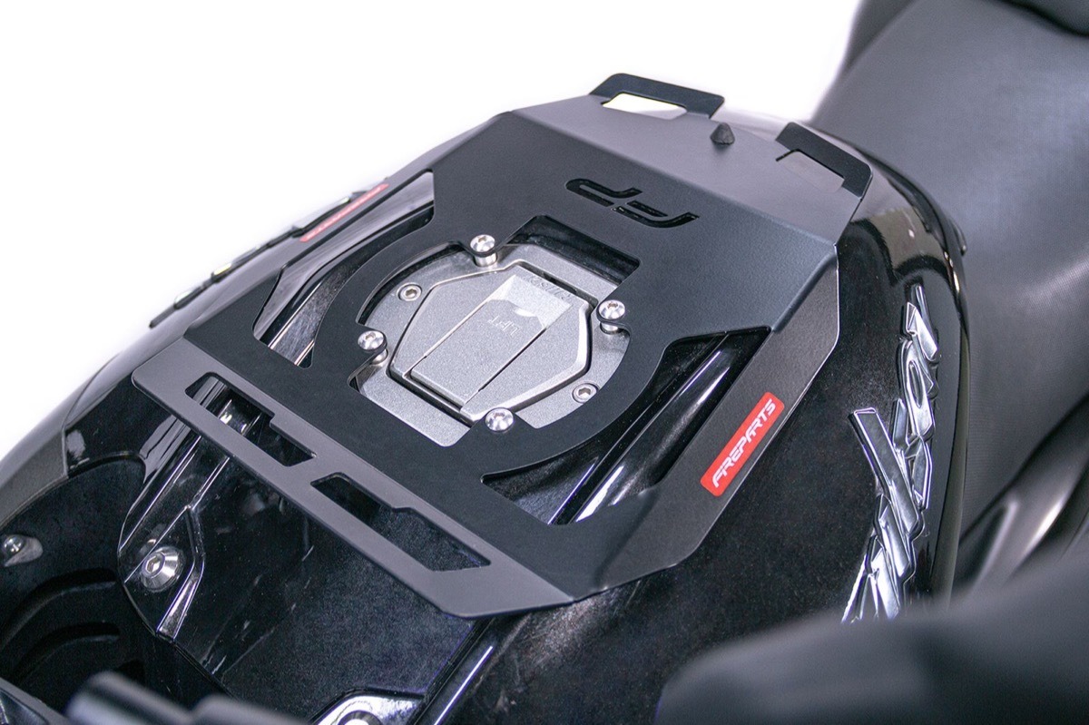 Base Para Tank Bag Moto Pulsar Ns 200 / Ns 160 Fire Parts Meses sin