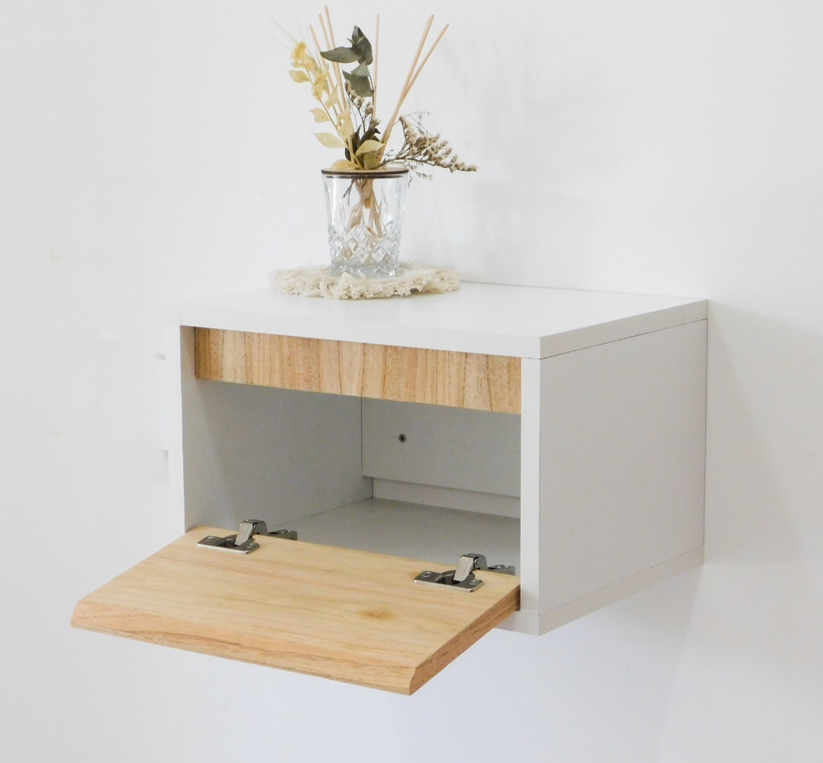Mesa De Luz Nordica Flotante Melamina Paraiso Moruka Mercado Libre