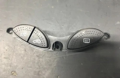 Comando De Aire Acondicionado Ford Focus One Original Ford en venta en