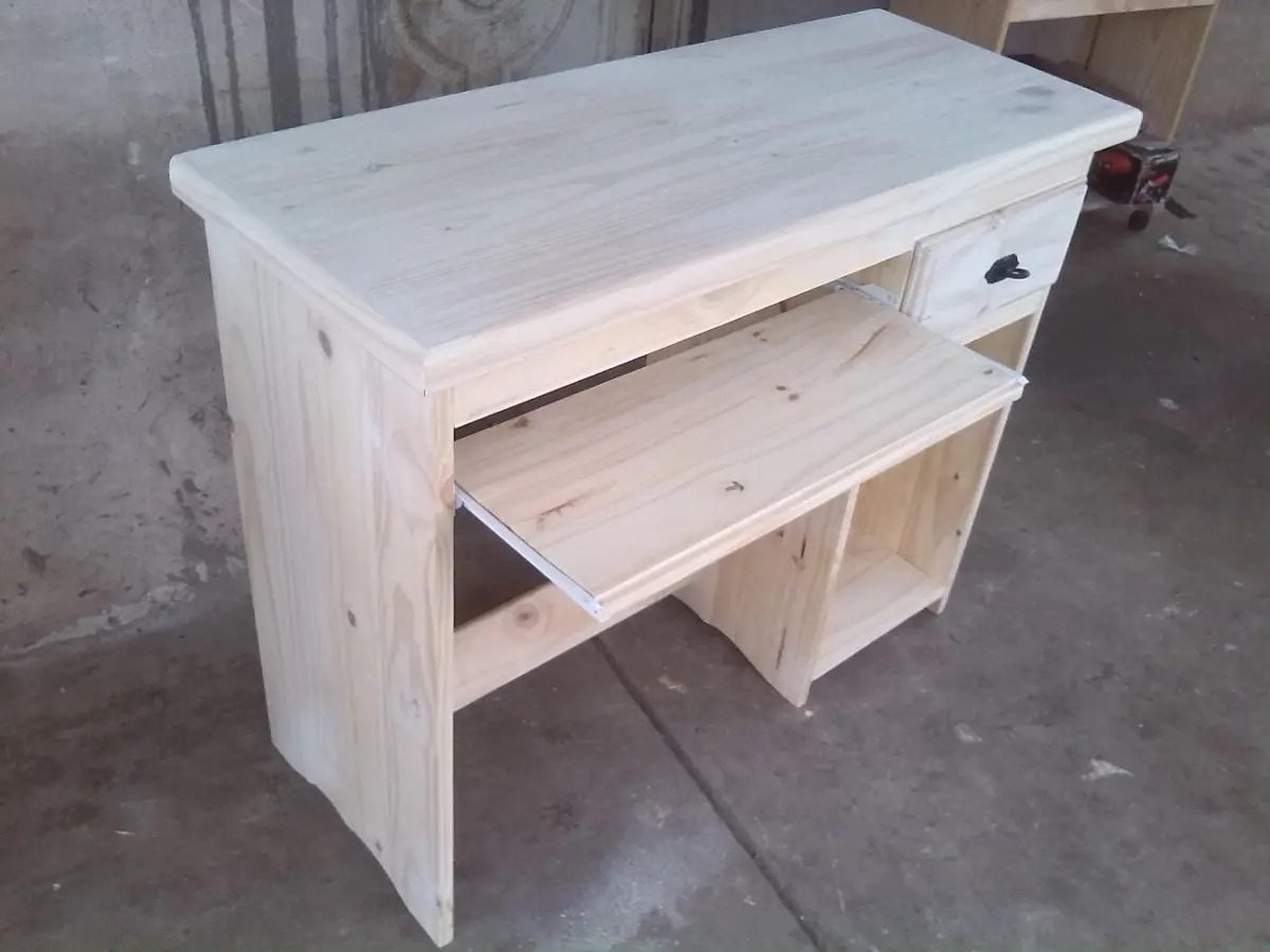 Muebles De Pino Mesa/escritorio De Pc 1.00 Mt Monte Grande Mercado Libre