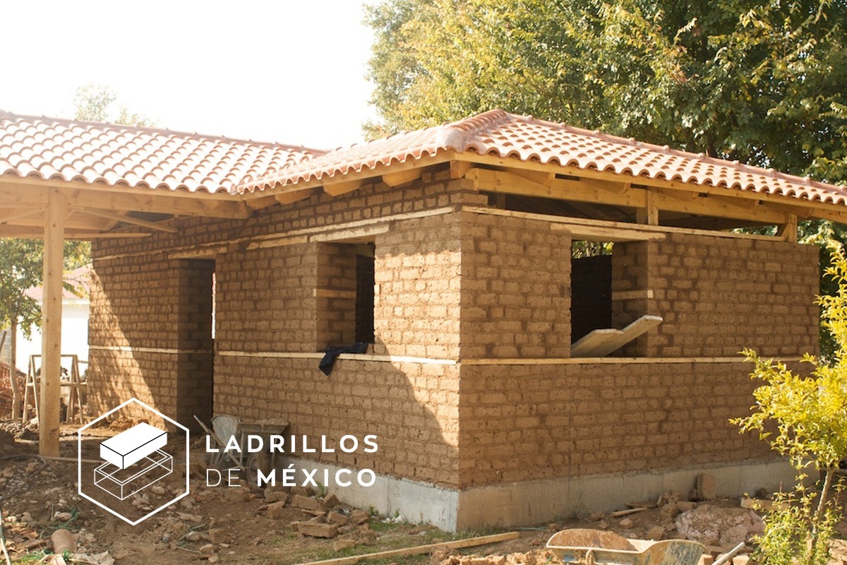 Adobe De Barro Para Construcción, 100 Artesanal Millar Mercado Libre