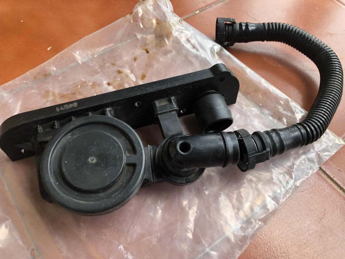 Válvula Pcv 2.0 Tfsi Vag Audi Seat Vw A3 S3 A4 Cupra Fr Gli Mercado Libre