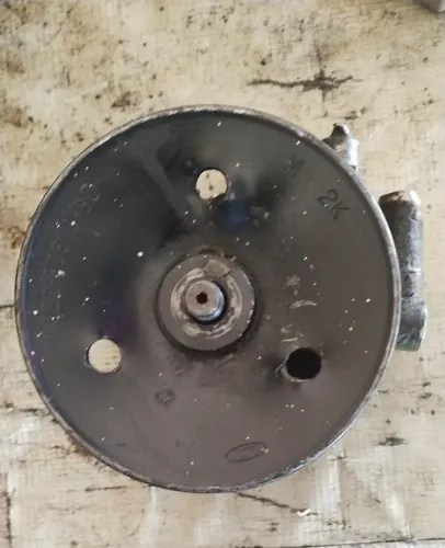 Bomba Dirección Hidráulica Ford | Meses sin interés