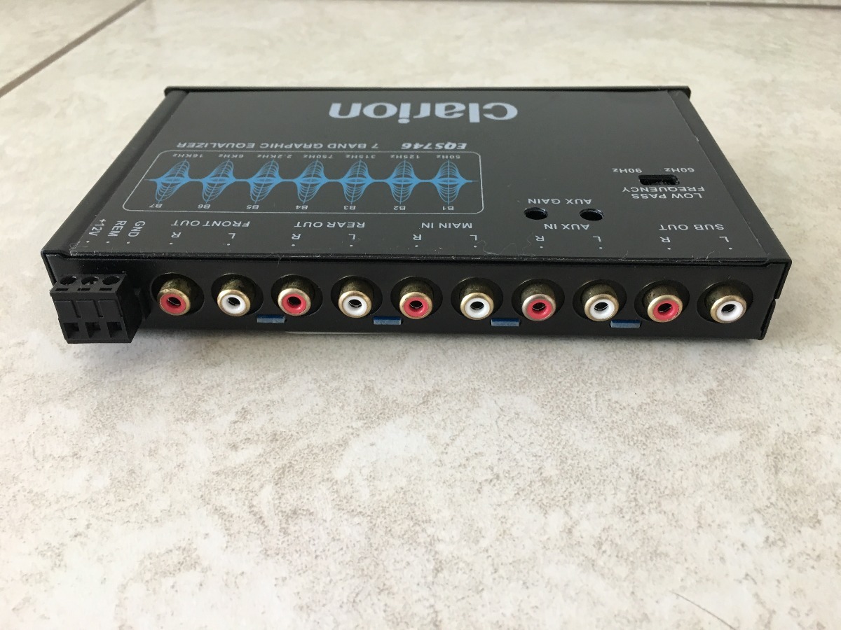 Excelente Ecualizador Clarion Eqs746 7 Vias Y Subwoofer Mercado Libre