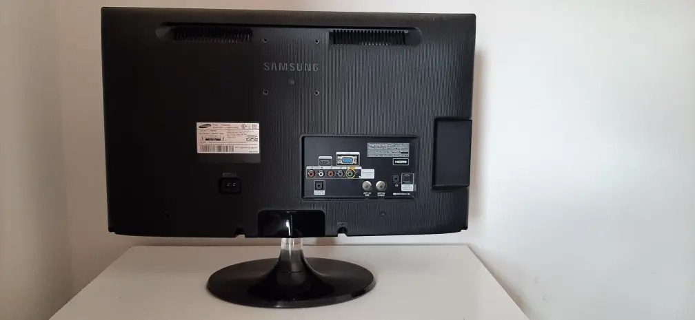 Tv Samsung Led 24 Polegadas Entrada Hdmi E Usb Função Pip Mercado Livre
