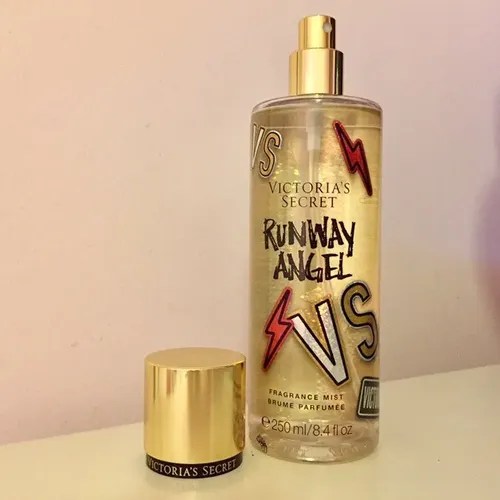 Victoria's Secret Runway Angel Body Mist Meses sin intereses