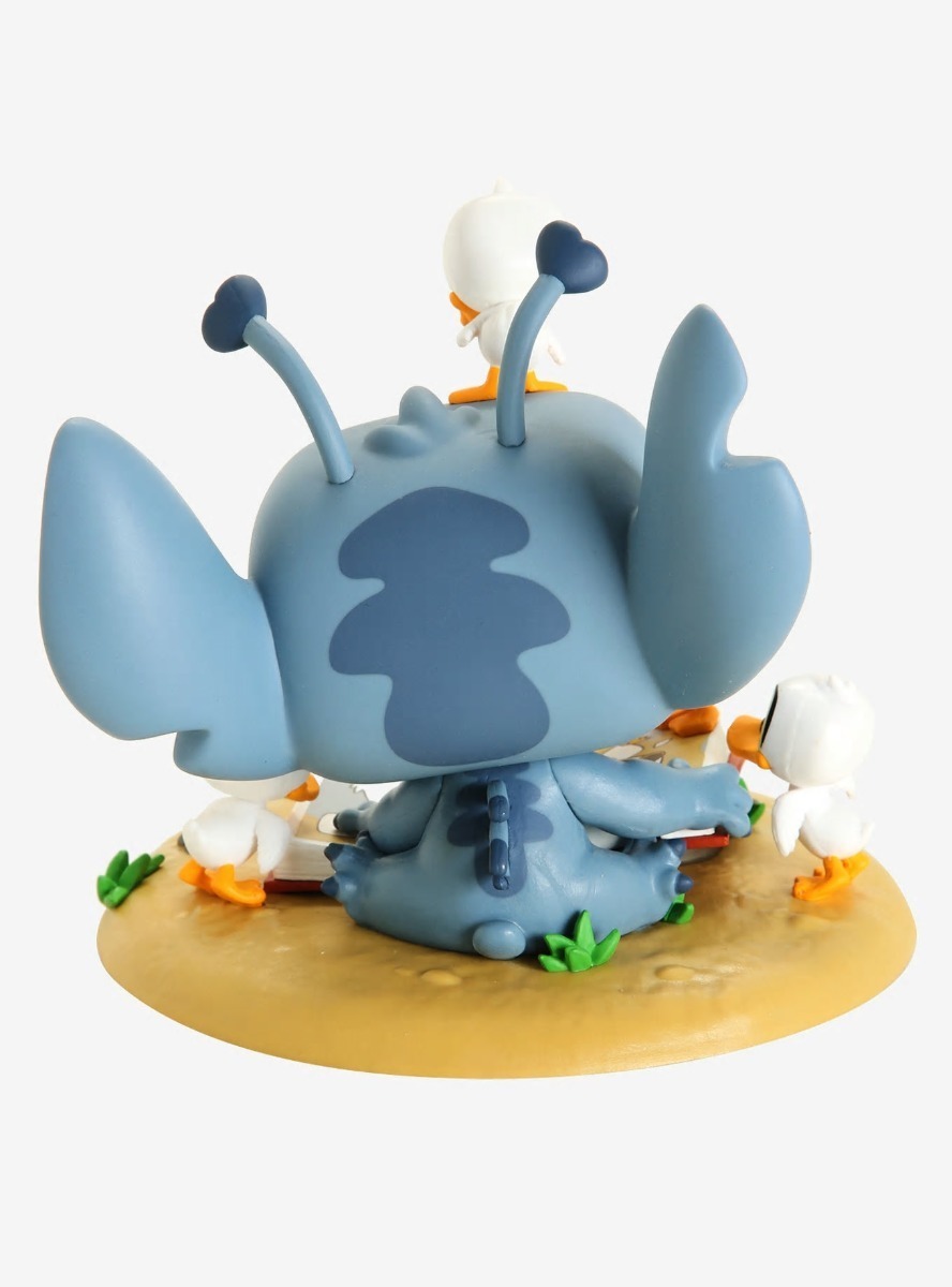 Funko Pop! Stitch With Ducks 6¨ Disney Meses sin intereses