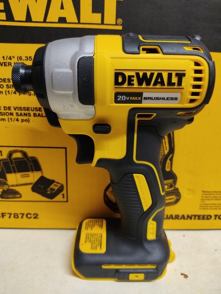 Destornillador Inalámbrico Dewalt Dcf787 20v Max Brushless. Meses sin