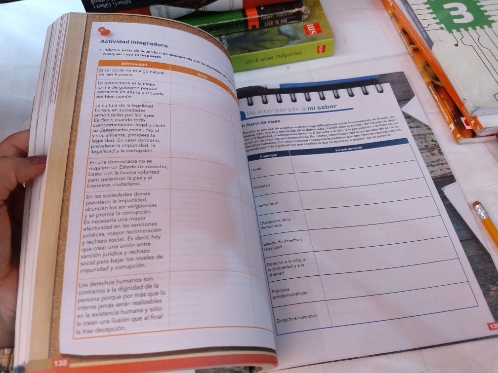 Ética Y Valores 1 Alfredo Javier Puerto Editorial Book Mart Meses sin