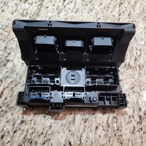 2009 Dodge Ram 1500 Modulo Tipm Caja Fusibles 04692123af en venta en