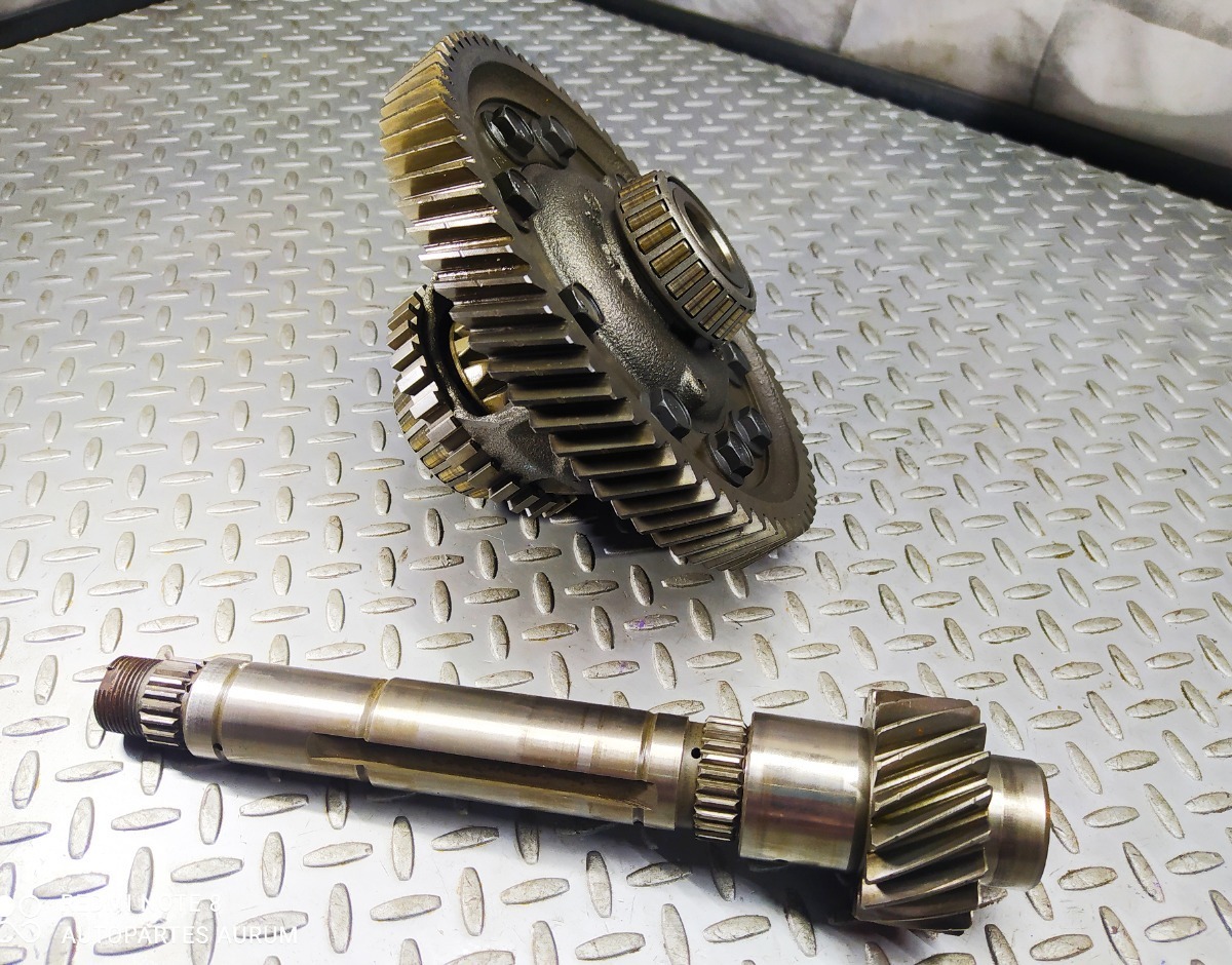 Corona/diferencial Y Piñón Caja De Velocidades Sunfire 2.4 Meses sin