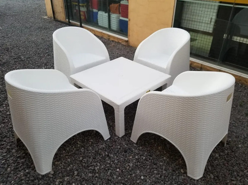 Juego De Jardín Simil Ratan (4 Sillones + 1 Mesa) Nepal | Mercadolibre