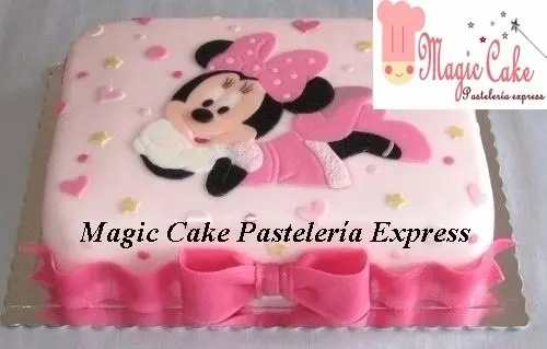 Torta Minnie Mouse + 15cupcakes Promoción A Sólo S/. 160!! S/ 160