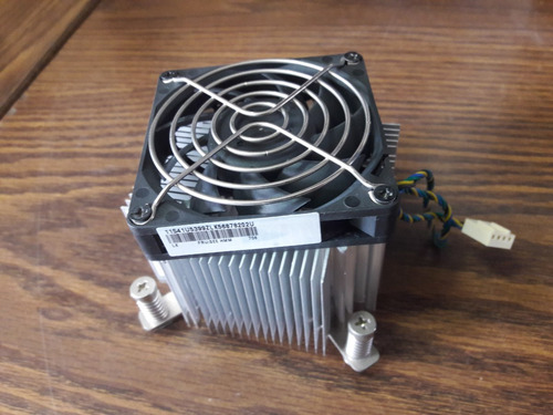 COMO CONTROLAR el RGB si mi tarjeta madre NO.