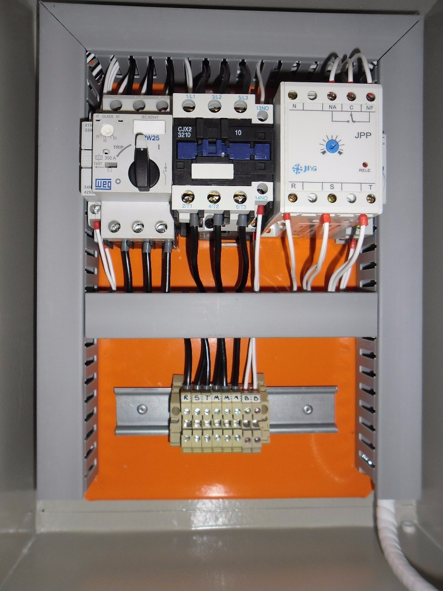 Comando Elétrico Manual E Automático De Poços Artesianos R 850,00 em