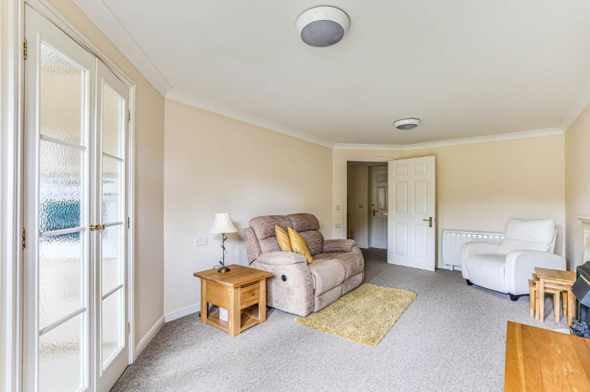 Limpsfield Road, Warlingham, 1 bedroom, Flat