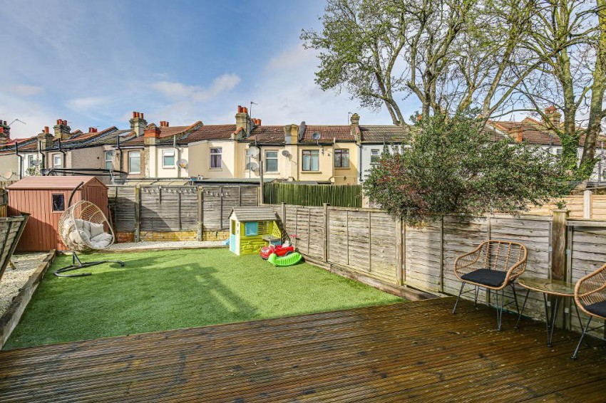 Road, Croydon, 3 bedroom, Terraced