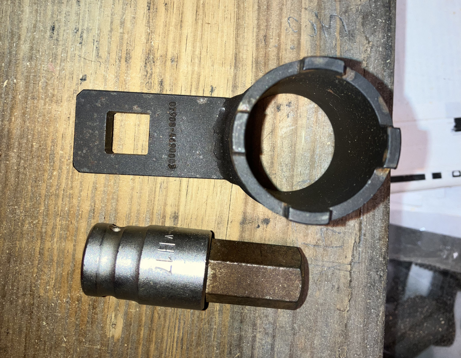 Specal wrench for swing arm removal