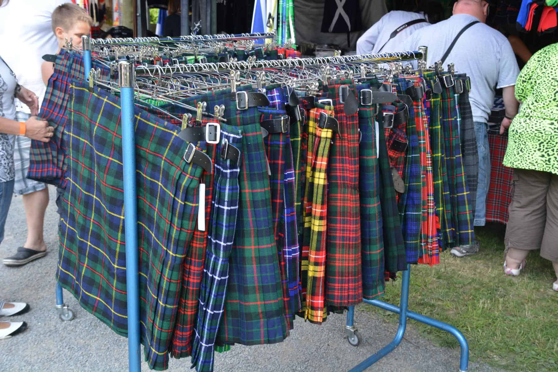 Mächtige Athleten bei den Highlandgames Angelbachtal 2013