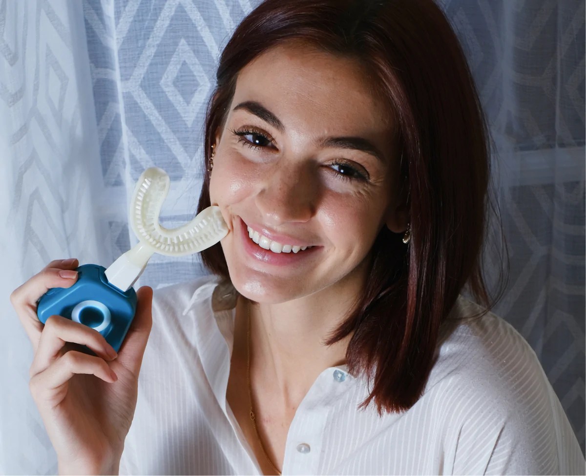 YBRUSH, La brosse à dents électrique 10 secondes HUBY