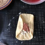 Simit poğaça - Türkisches Rezept - Mit Käse gefüllte Sesambrötchen