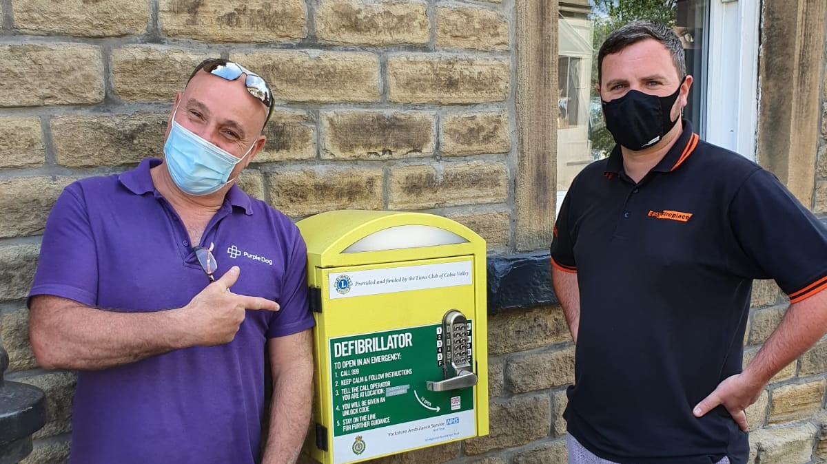 Easy Fireplace and Purple Dog team up to offer lifesaving training to