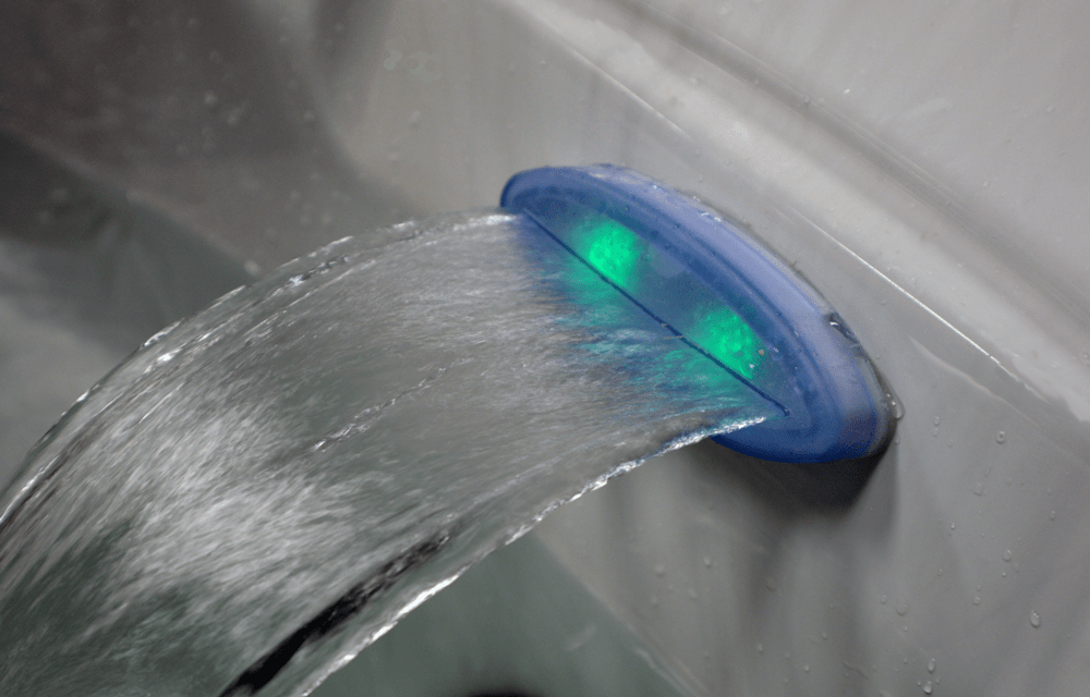 HB19 6 Person Hot Tub Affordable and Comfortable Hudson Bay Spas