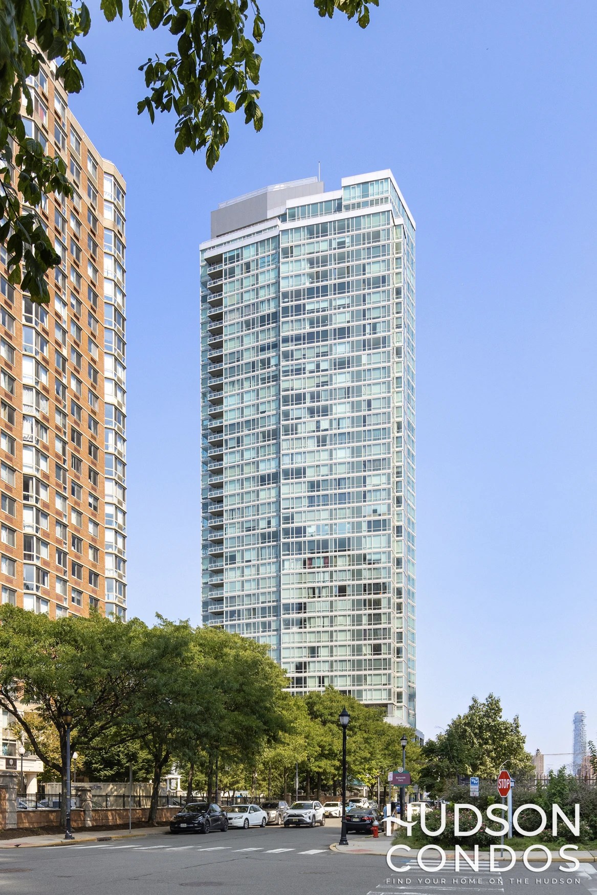 Crystal Point Condos for Sale and Rent in Jersey City, NJ