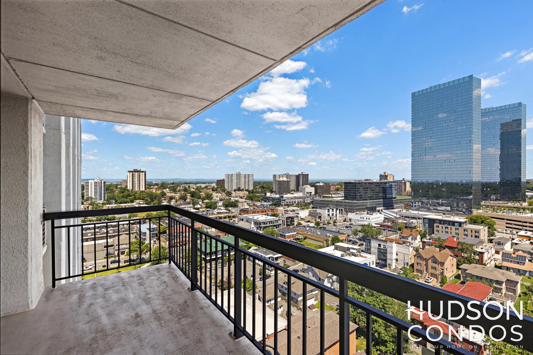 River Ridge Condos for Sale and Rent in Fort Lee, NJ