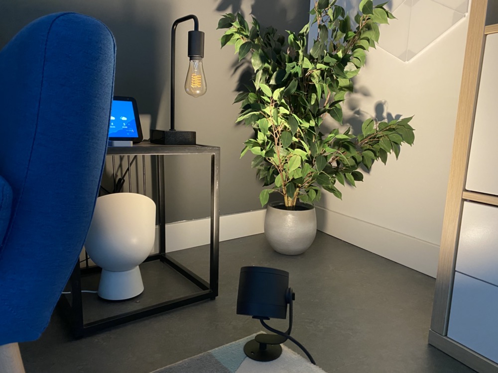 Philips Hue Lily XL reviewed: Bright outdoor spot - Hueblog.com
