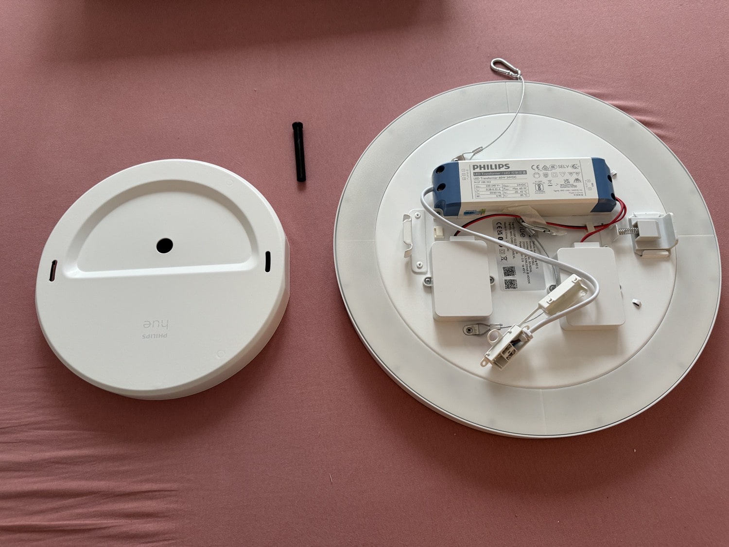 Philips Hue Datura: Review of the new ceiling light - Hueblog.com