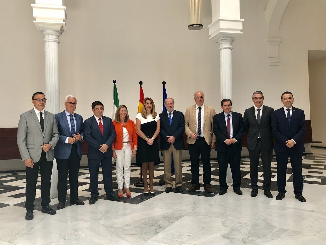 Diputación y Junta firman el convenio para financiar los materiales del