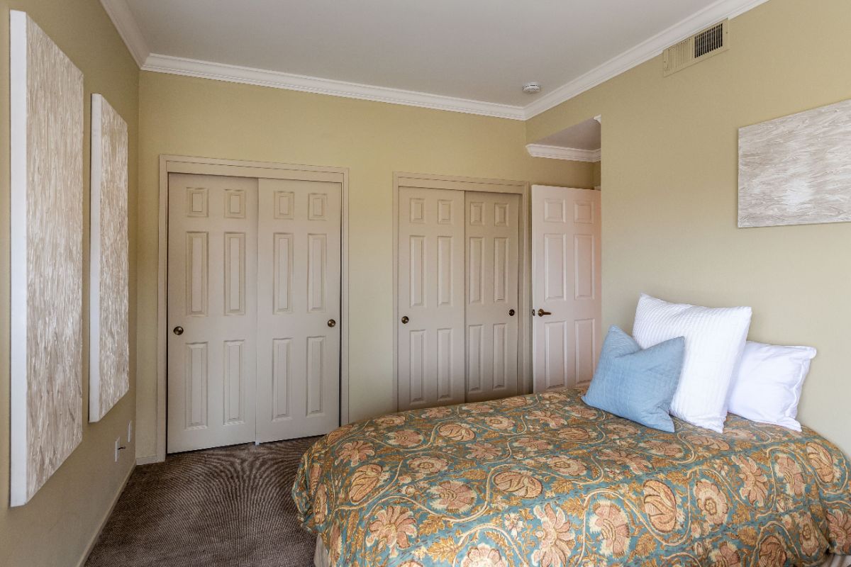 1290 Sharon Park Drive, Unit 50 Hugh Cornish Real Estate of