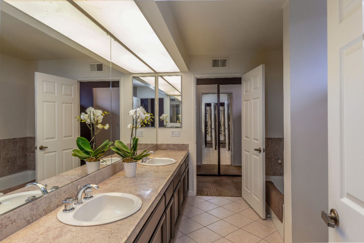 1290 Sharon Park Drive, Unit 50 Hugh Cornish Real Estate of