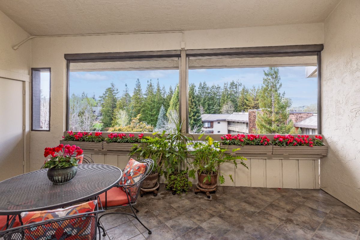 1290 Sharon Park Drive, Unit 50 Hugh Cornish Real Estate of