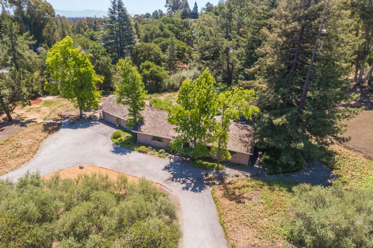 401 Fletcher Drive, Atherton Hugh Cornish Real Estate of Atherton