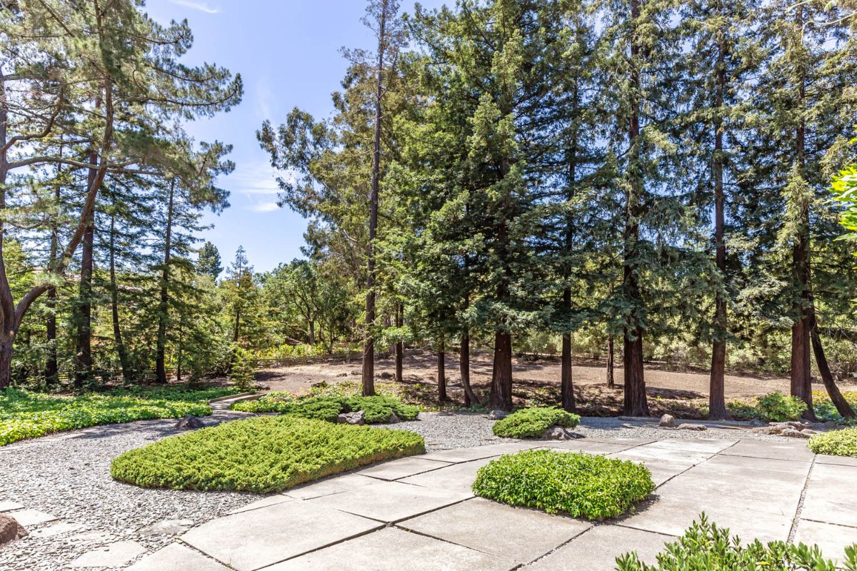 401 Fletcher Drive, Atherton Hugh Cornish Real Estate of Atherton