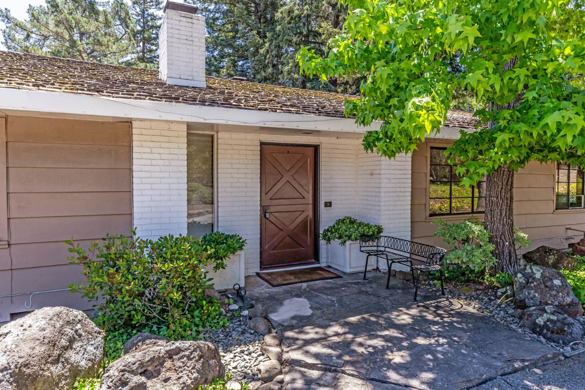 401 Fletcher Drive, Atherton Hugh Cornish Real Estate of Atherton