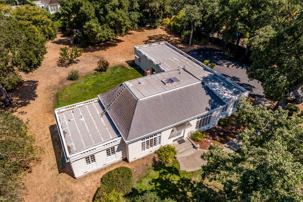 211 Stockbridge Avenue, Atherton Hugh Cornish Real Estate of